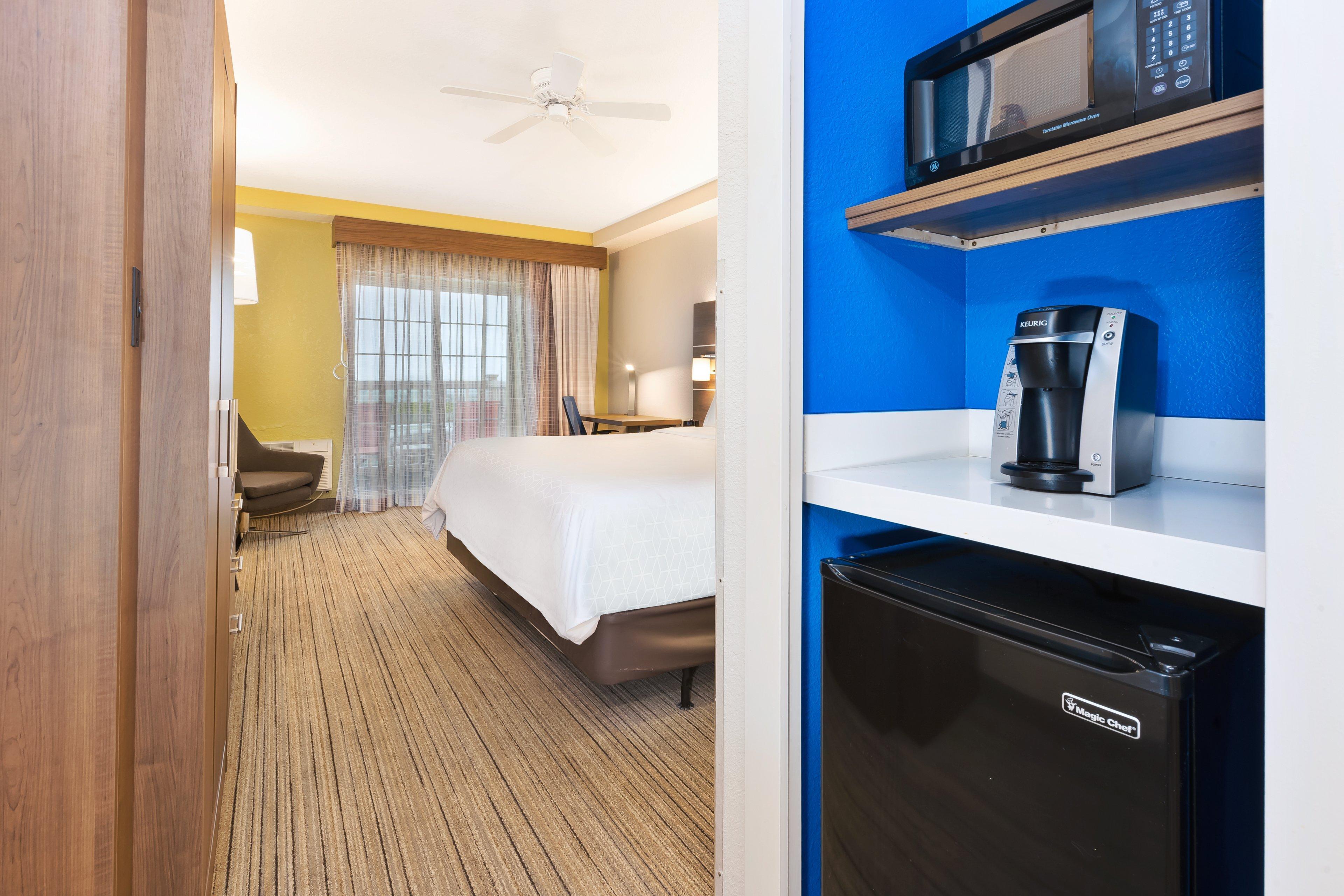 Holiday Inn Express Hotel & Suites Petoskey By Ihg Exterior foto